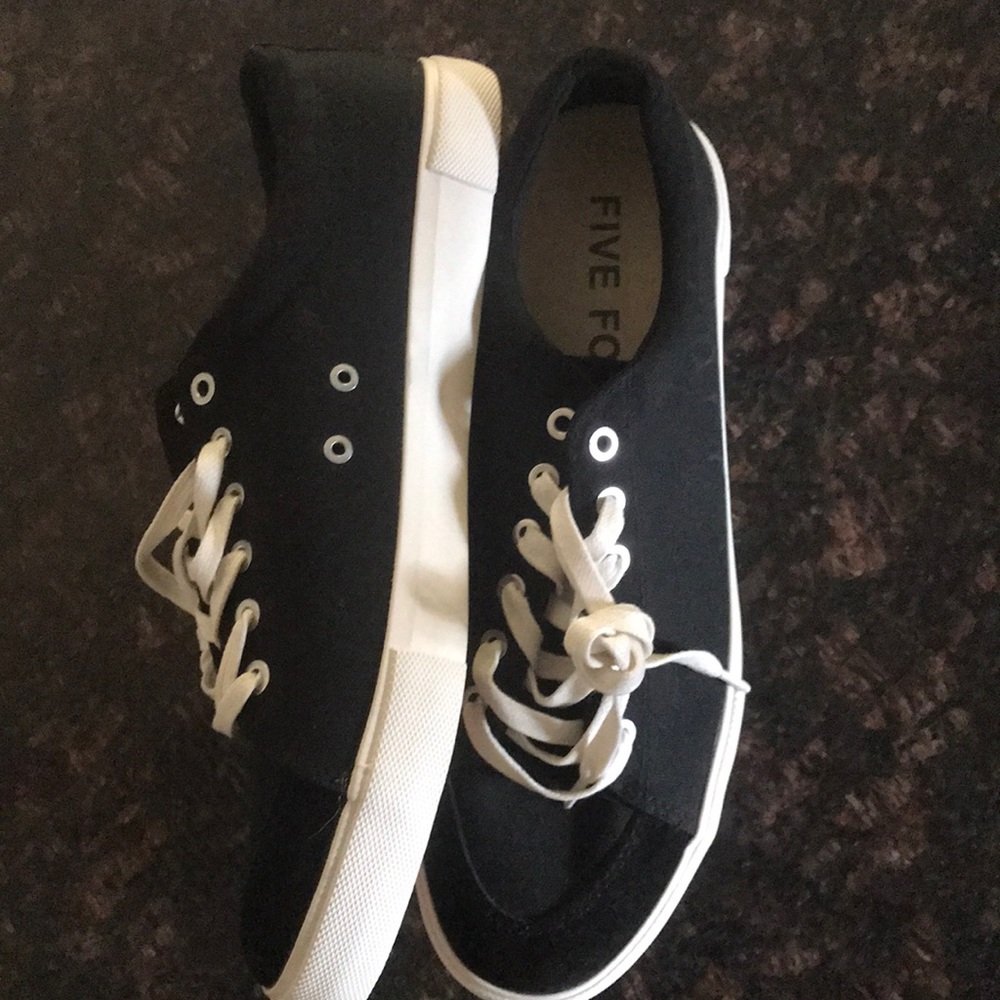 Black shoes